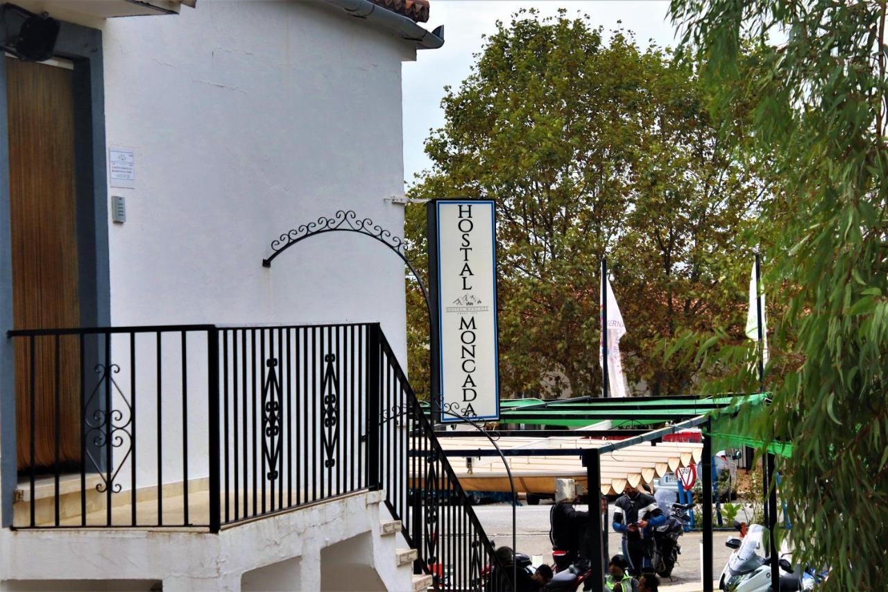 Hostal Moncada Gaucín Esterno foto